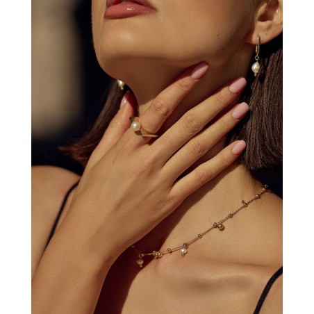 Pozłacane wiszące kolczyki z naturalnymi perłami fresh water  - 4