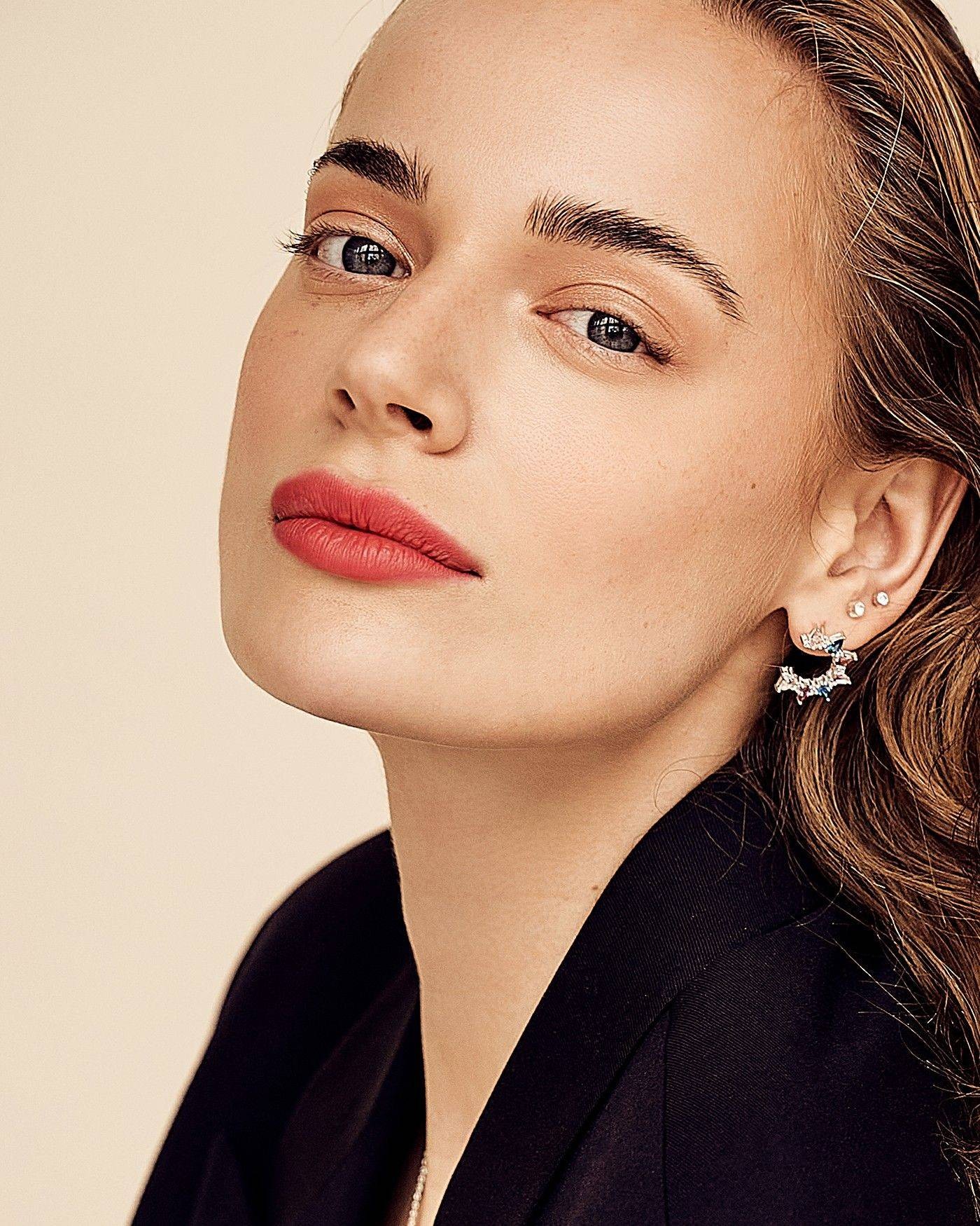 Blume Plumeria Ohrringe mit Rhodolith und Saphir  - 1